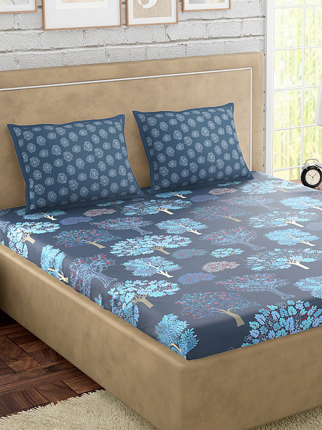 

PETAL HOME Blue Conversational 300 TC Cotton 1 King Bedsheet with 2 Pillow Covers