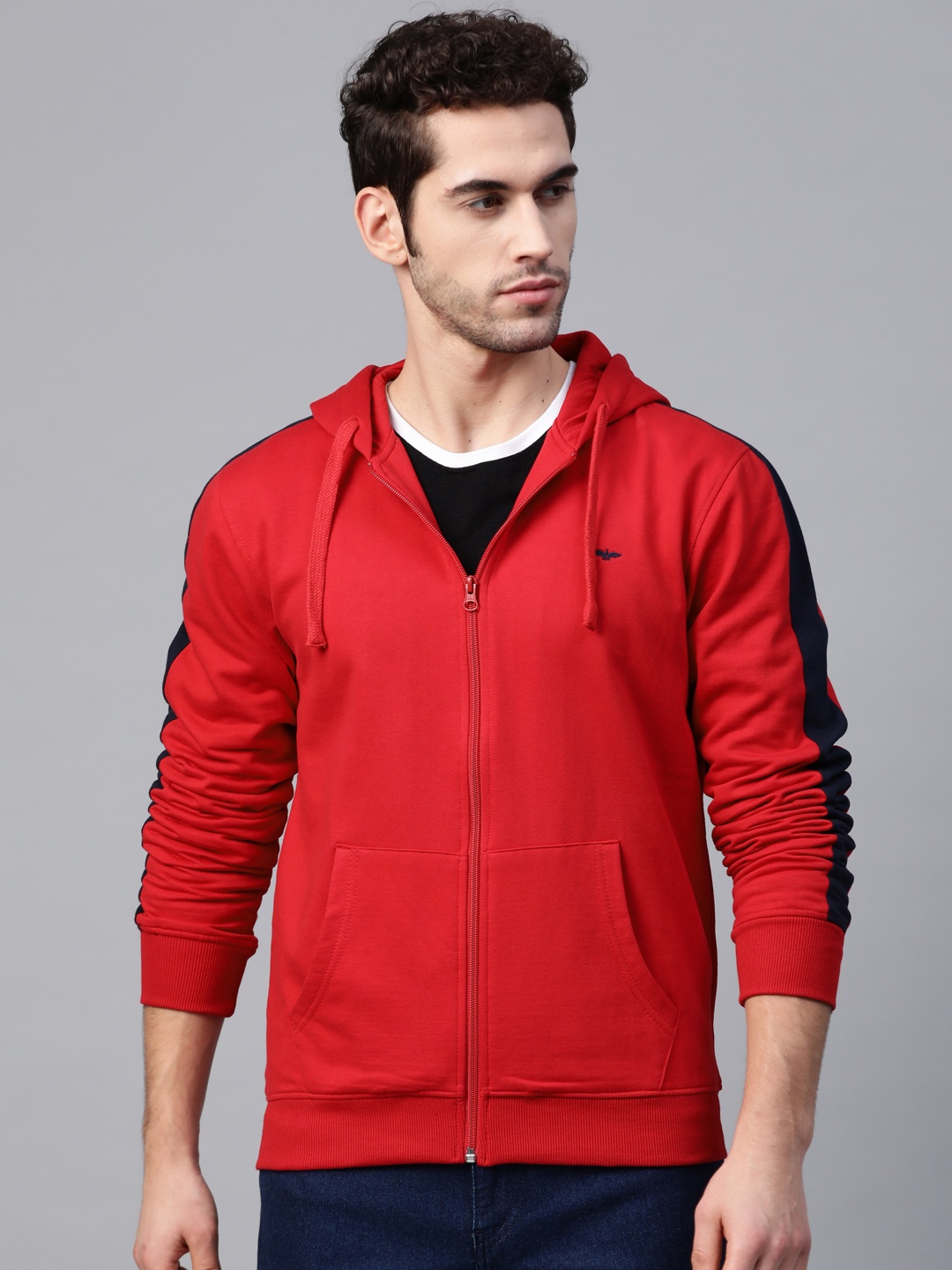 

Park Avenue Men Red Solid Hooded Sweatshirt