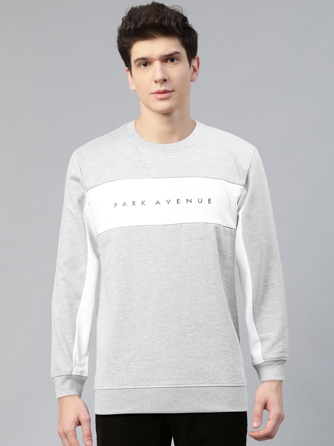 

Park Avenue Men Grey Melange & White Printed Sweatshirt