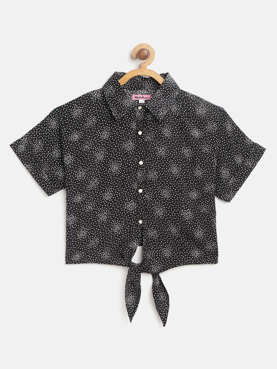 

Natilene Girls Black & White Regular Fit Printed Crop Casual Shirt