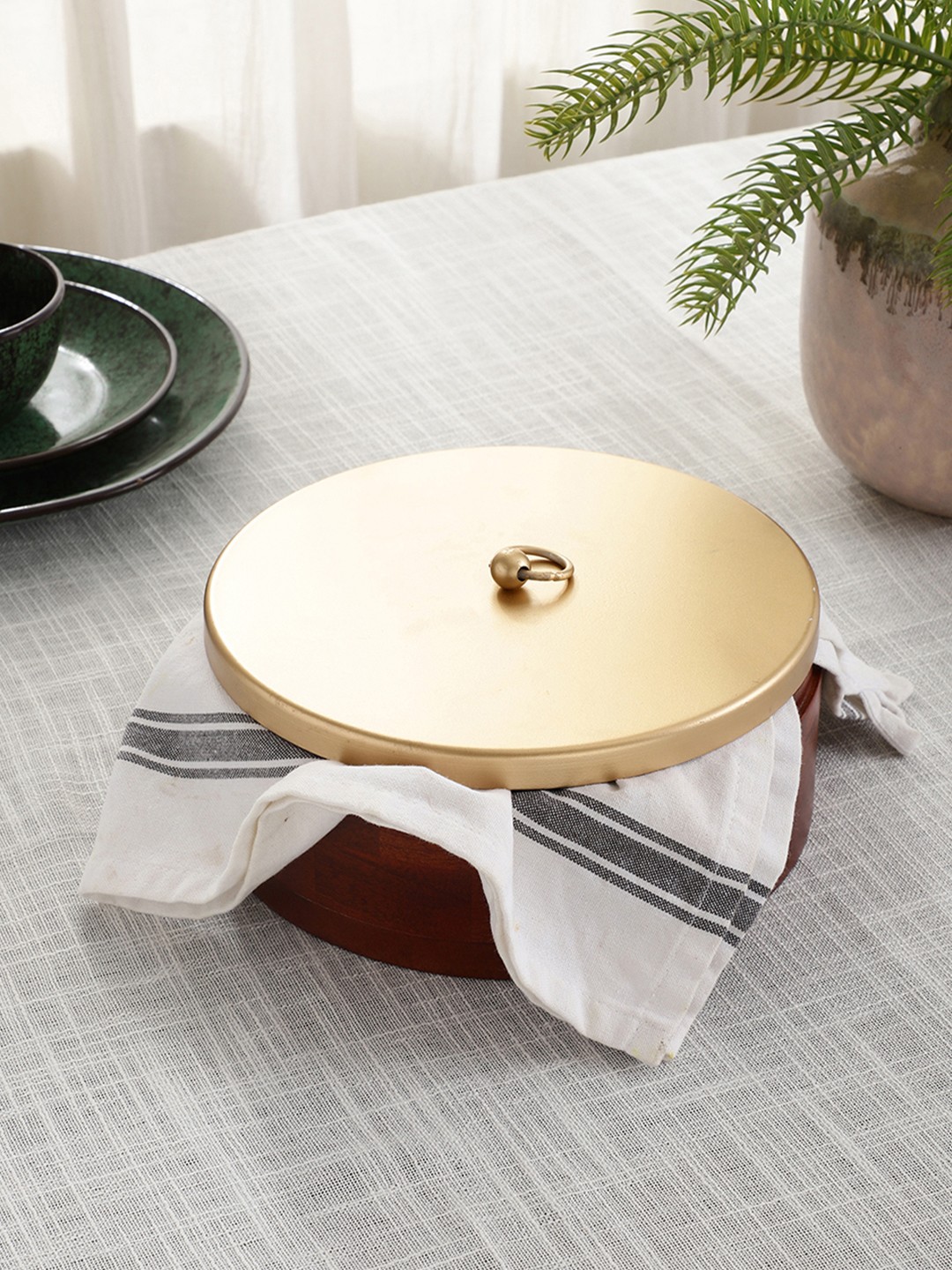 

VarEesha Brown & Gold Solid Multipurpose Handcrafted Storage Box with Lid