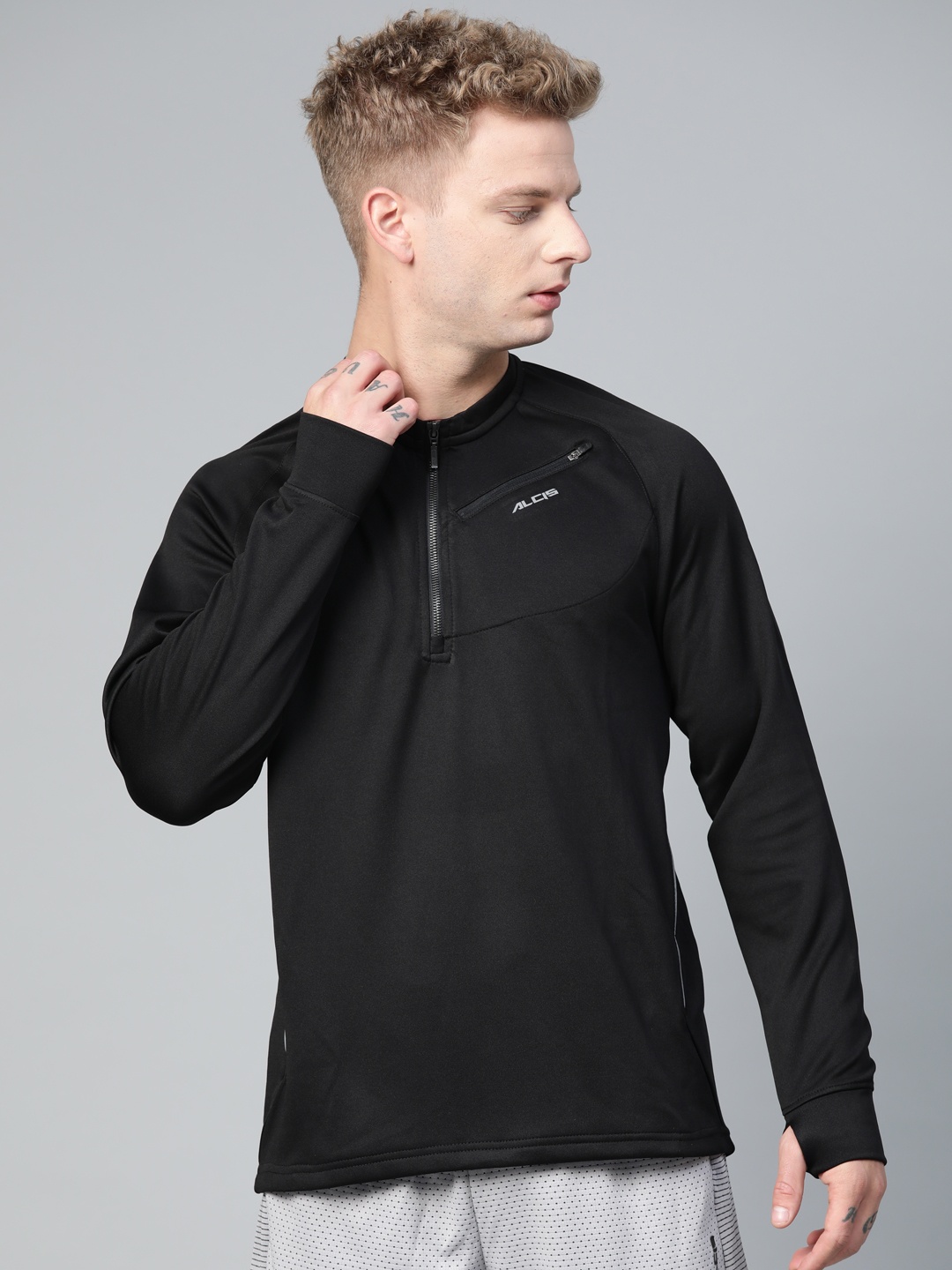 

Alcis Men Black Solid Sweatshirt