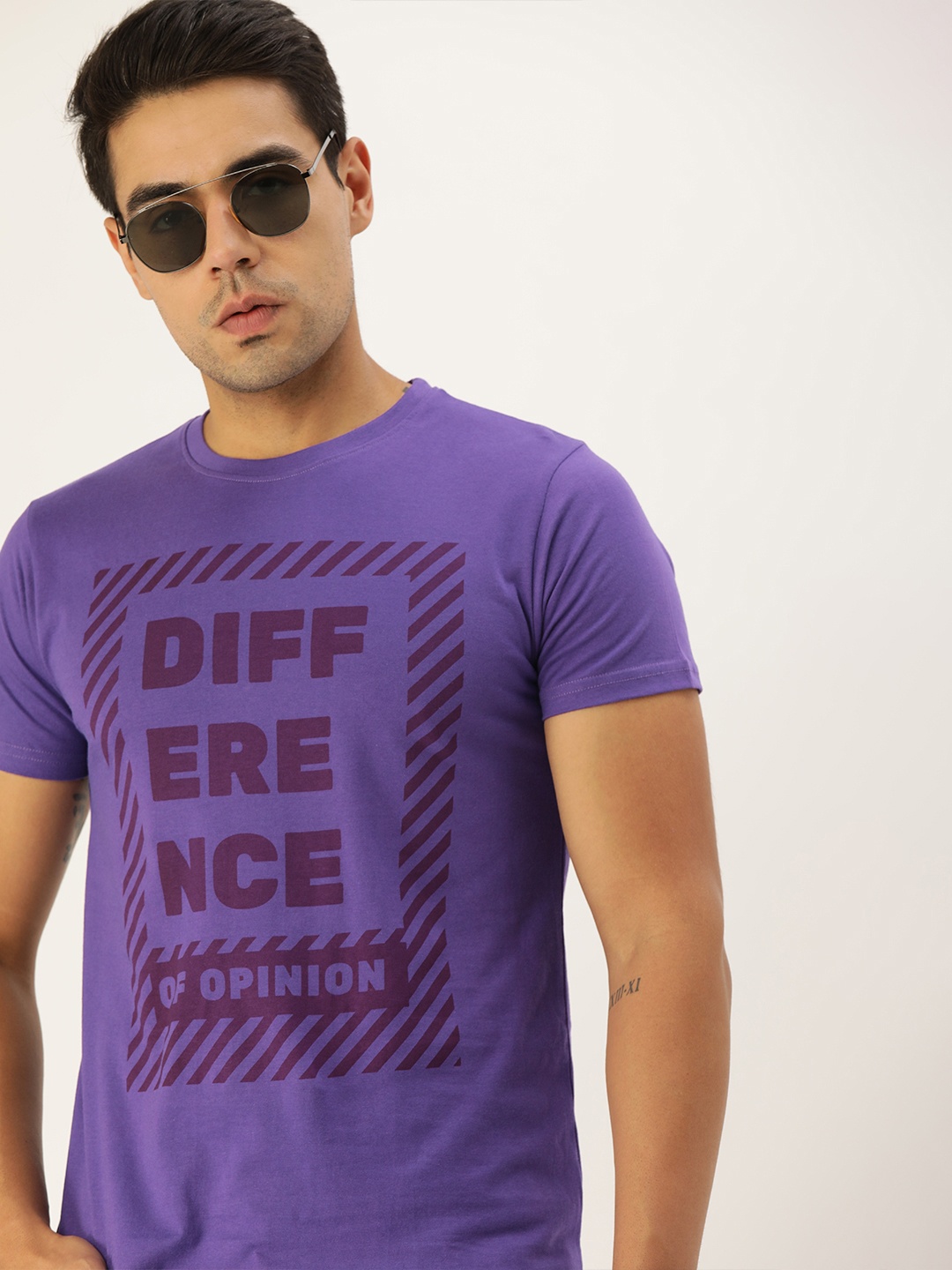 

Difference of Opinion Men Purple Printed Round Neck Pure Cotton T-shirt