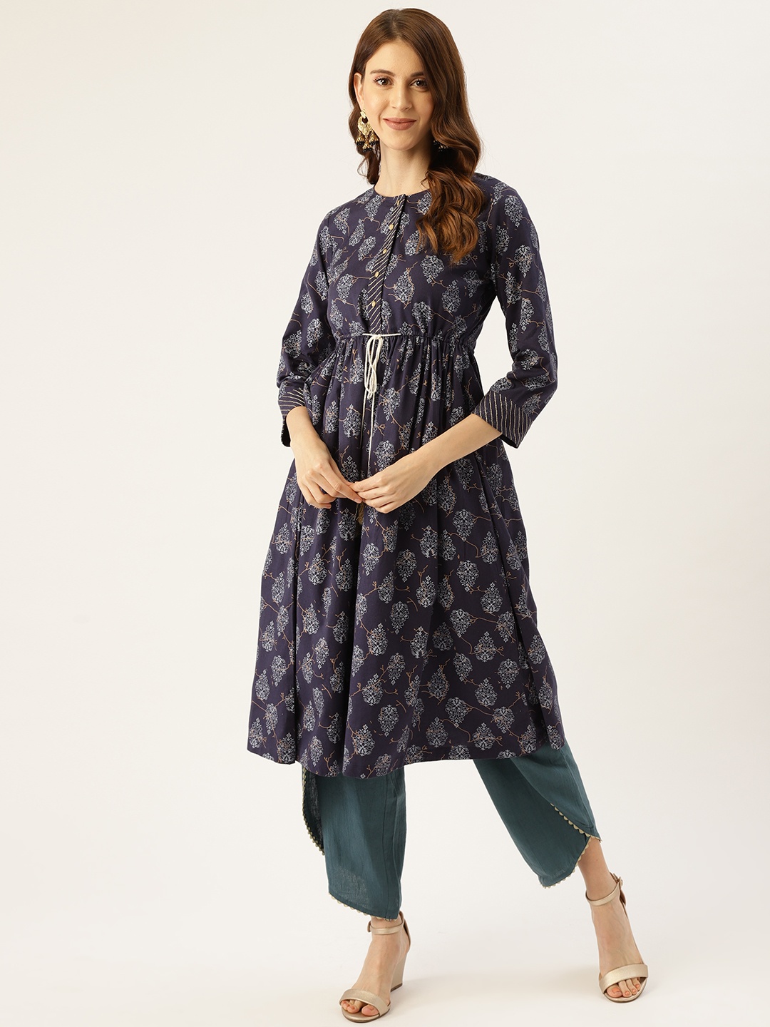 

Aayna Women Navy Blue & Golden Handloom Foil Printed A-Line Kurta