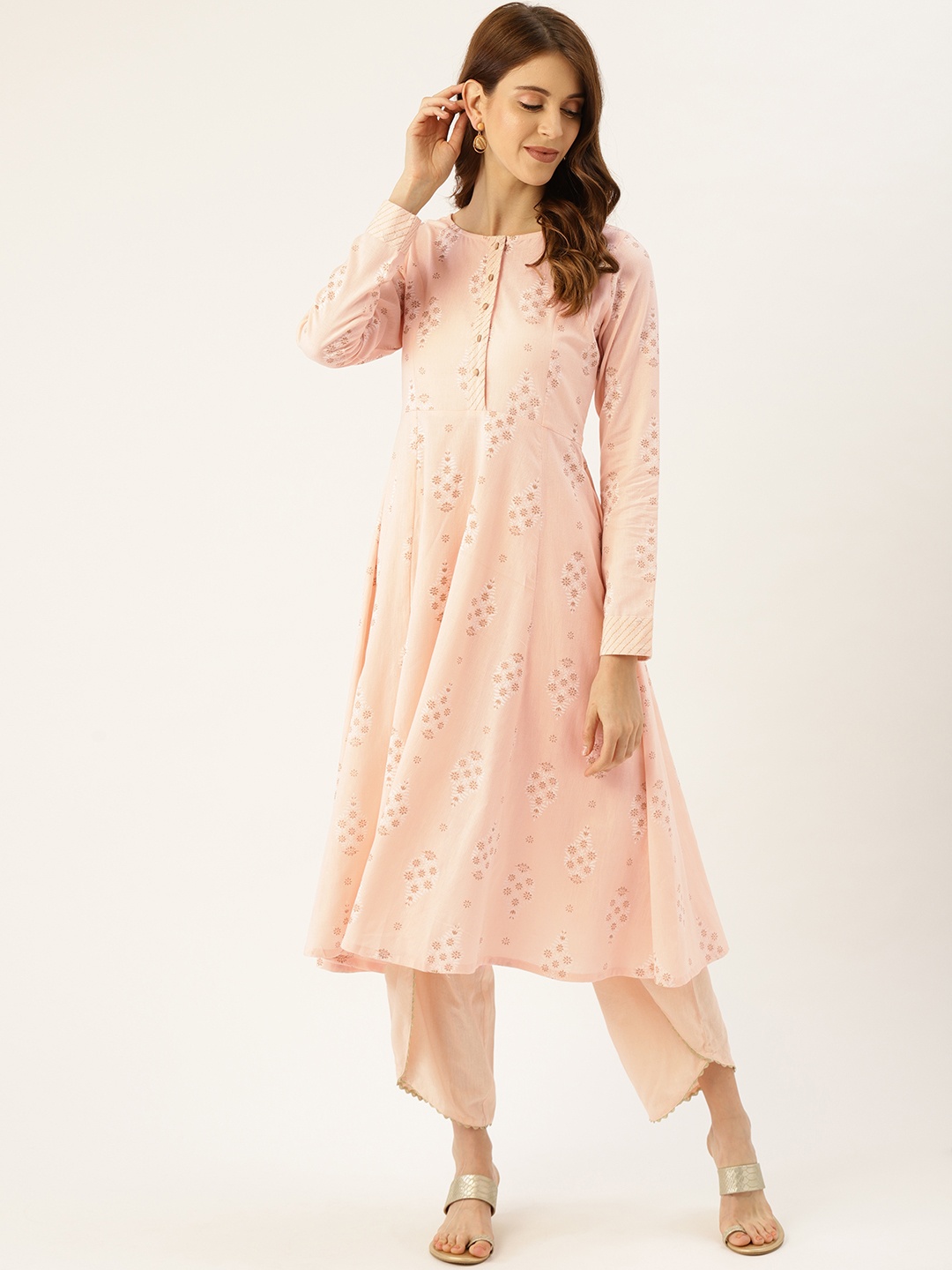 

Aayna Women Peach-Coloured & Golden Handloom Foil Printed Anarkali Kurta