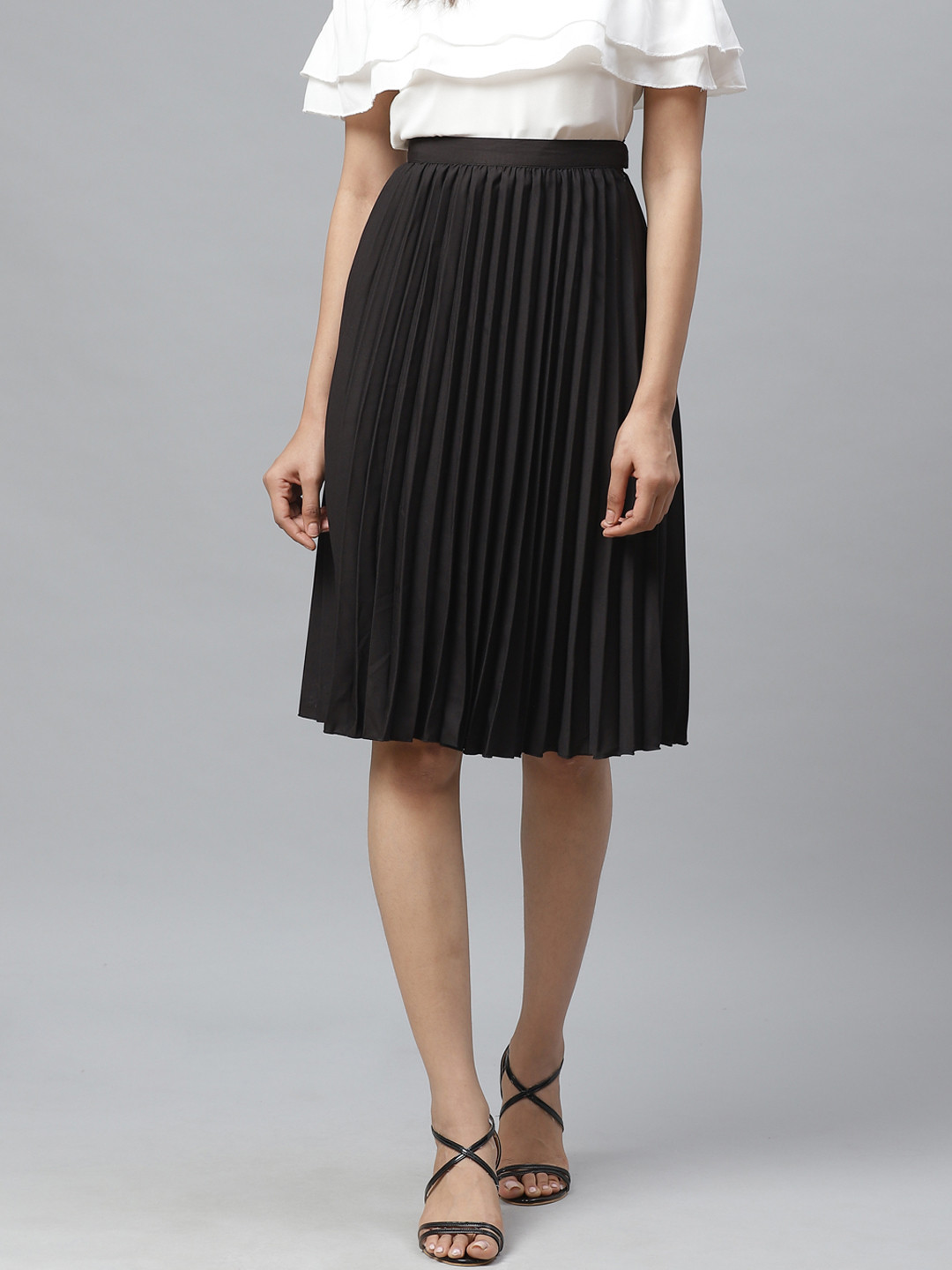 

Ives Black Accordion Pleated Flared Skirt