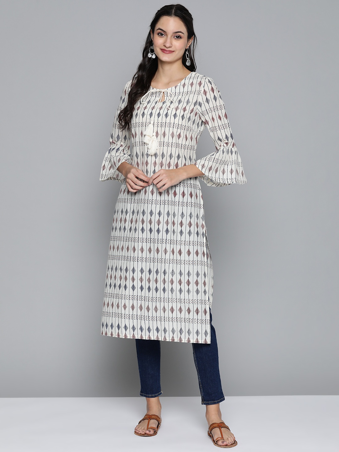 

HERE&NOW Women White & Navy Blue Printed Straight Kurta