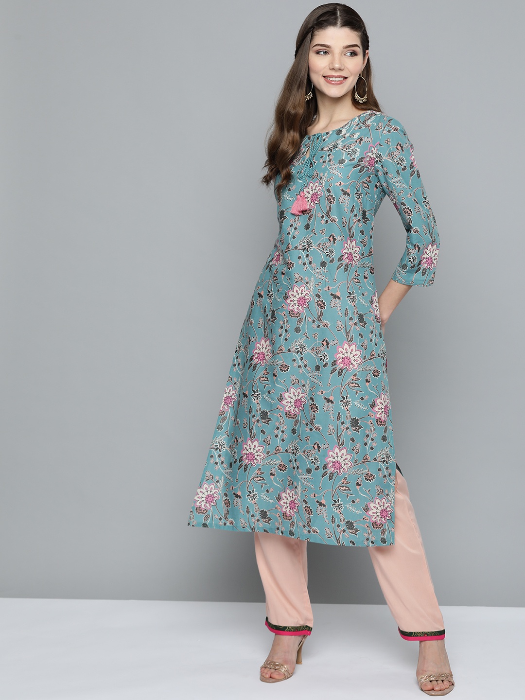 

HERE&NOW Women Blue & Pink Pure Cotton Floral Print Straight Kurta