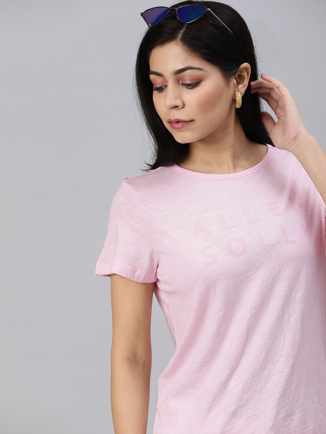 

Allen Solly Woman Women Pink Solid Round Neck T-shirt