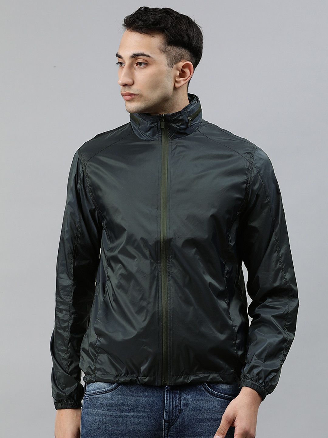 

Arrow New York Men Navy Blue Solid Hooded Sporty Jacket