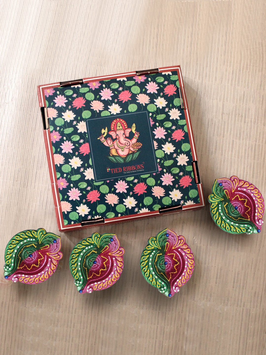 

TIED RIBBONS Multicolored Pack of 4 Terracotta Diyas, Multi