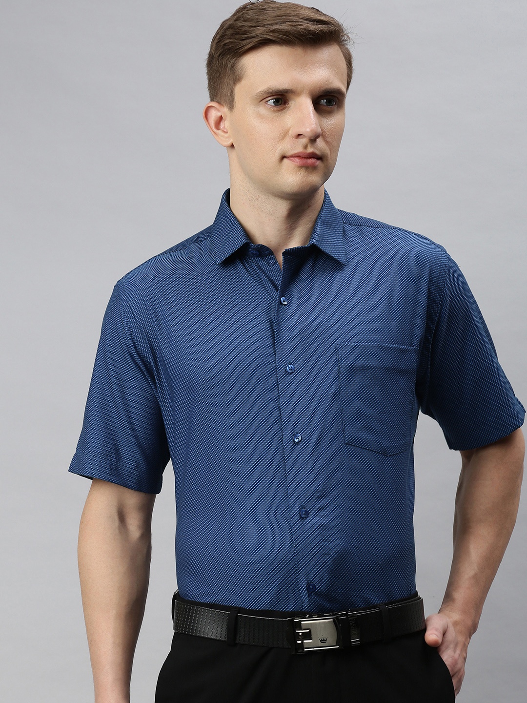 

Arrow Men Blue Regular Fit Self Design Formal Shirt