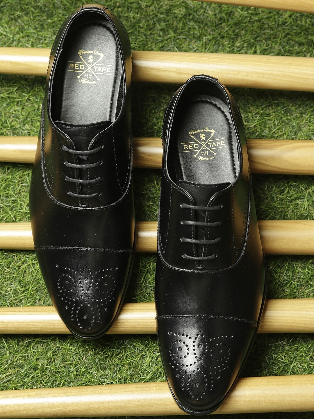 

Red Tape Men Black Formal Leather Oxfords