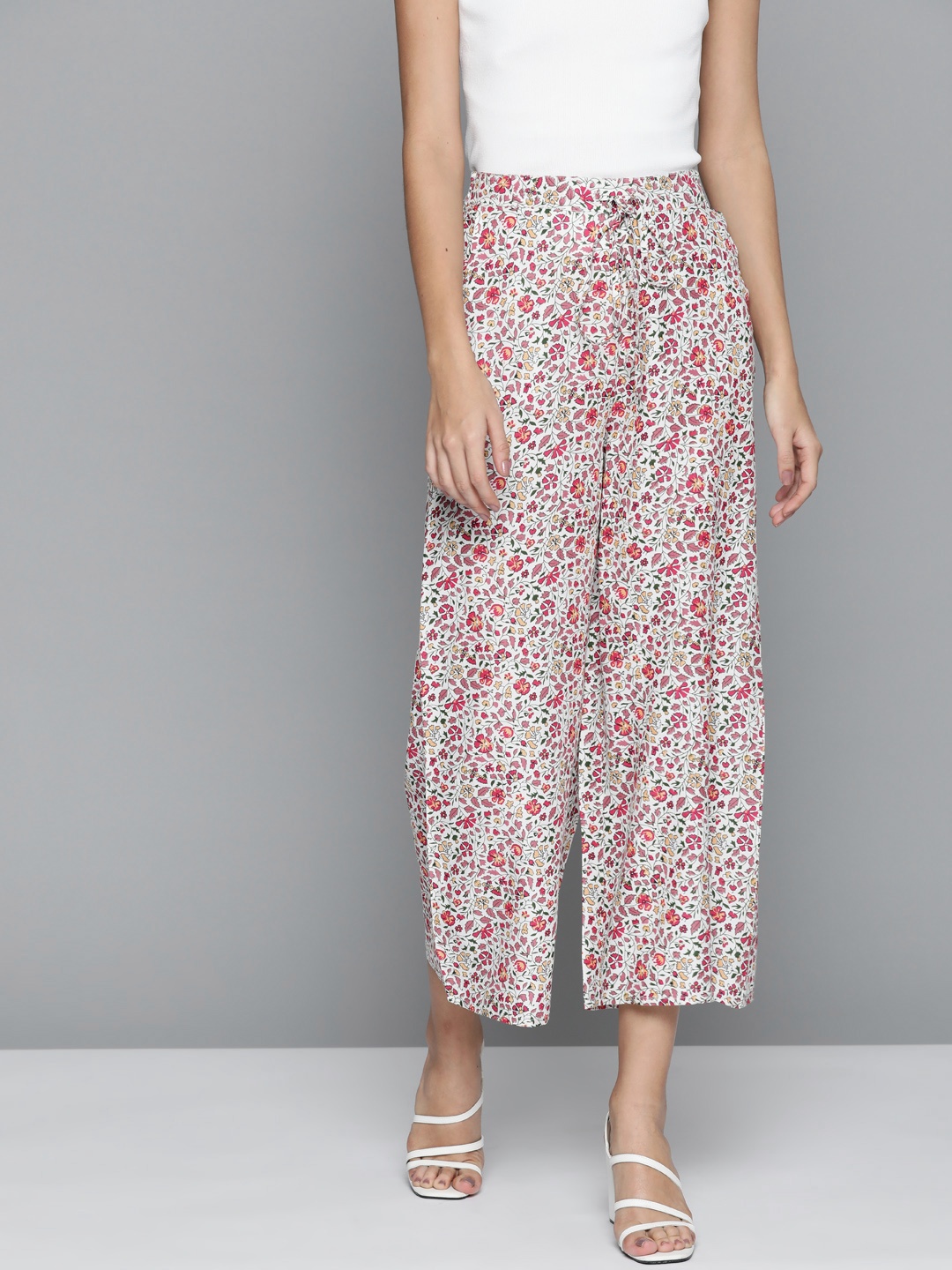 

HERE&NOW Women White & Pink Floral Print Wide Leg Cropped Palazzos