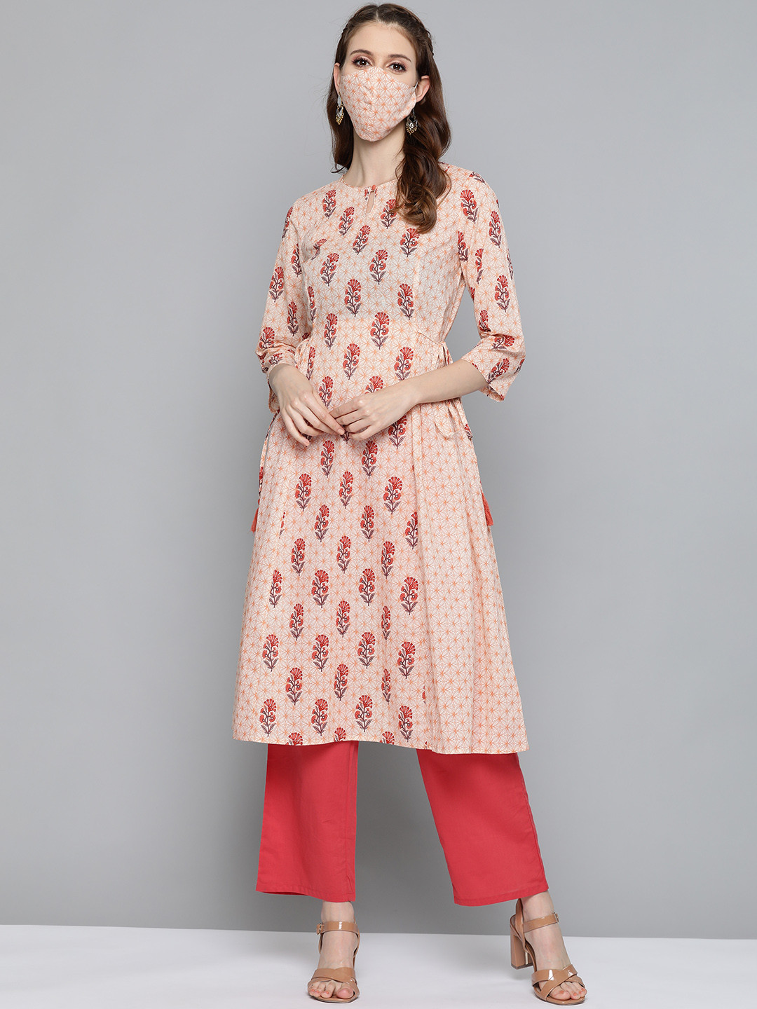 

HERE&NOW Women White Peach-Coloured Printed A-Line Kurta