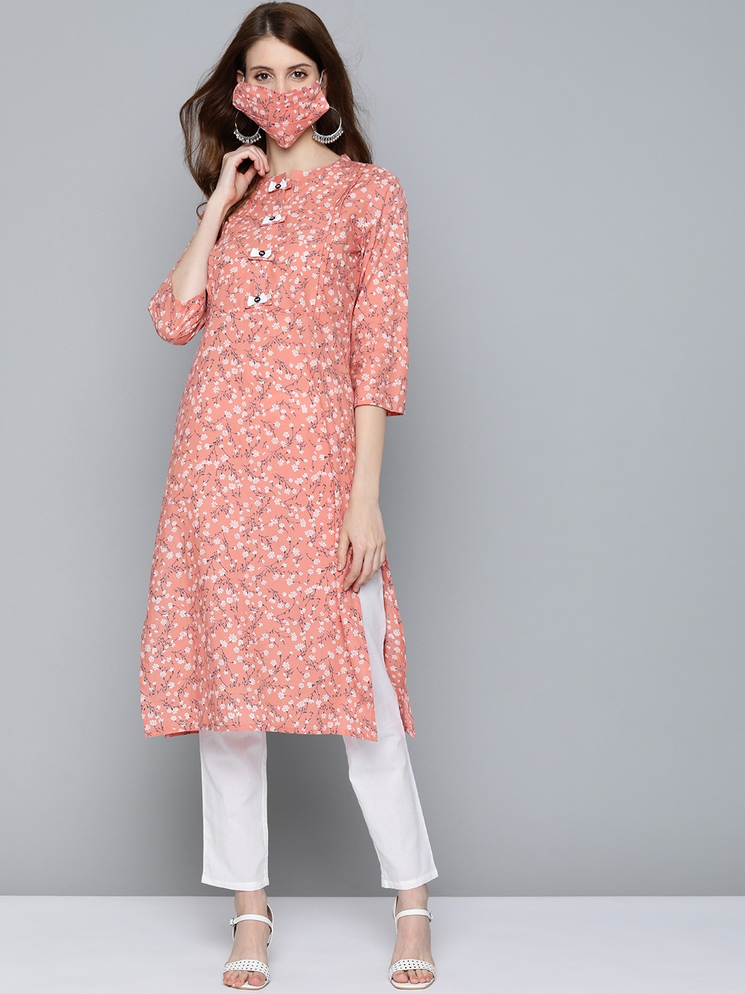 

HERENOW Women Peach-Coloured White Printed Kurta with Trousers