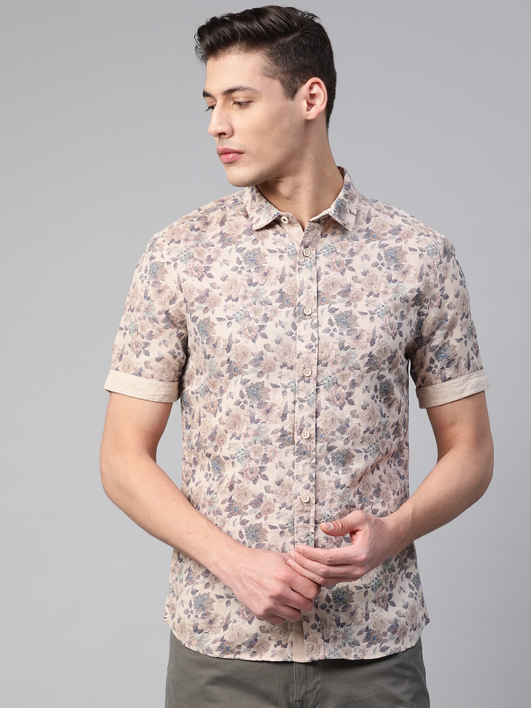 

Marks & Spencer Men Beige & Blue Easy Iron Floral Regular Fit Printed Casual Shirt