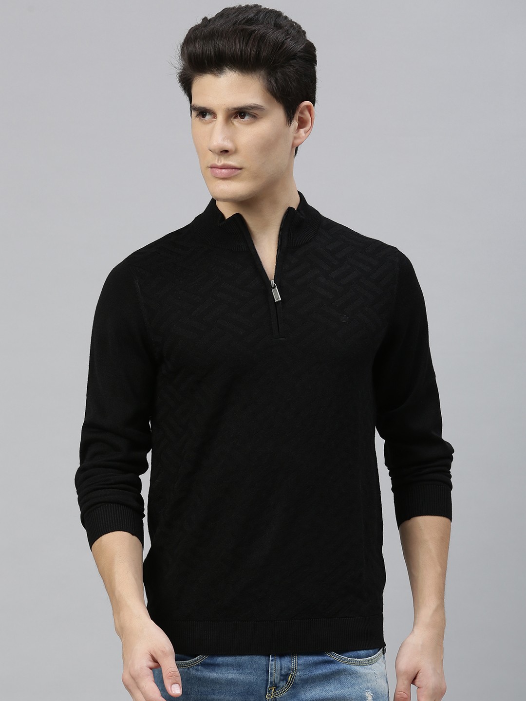 

Louis Philippe Men Black Solid Pullover Sweater