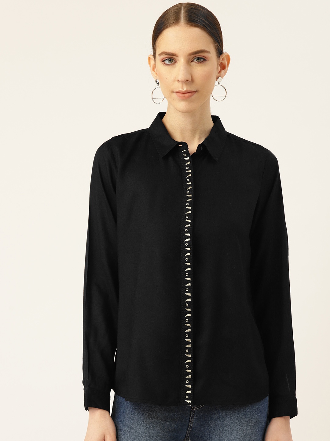 

Off Label Women Black Regular Fit Solid Casual Shirt