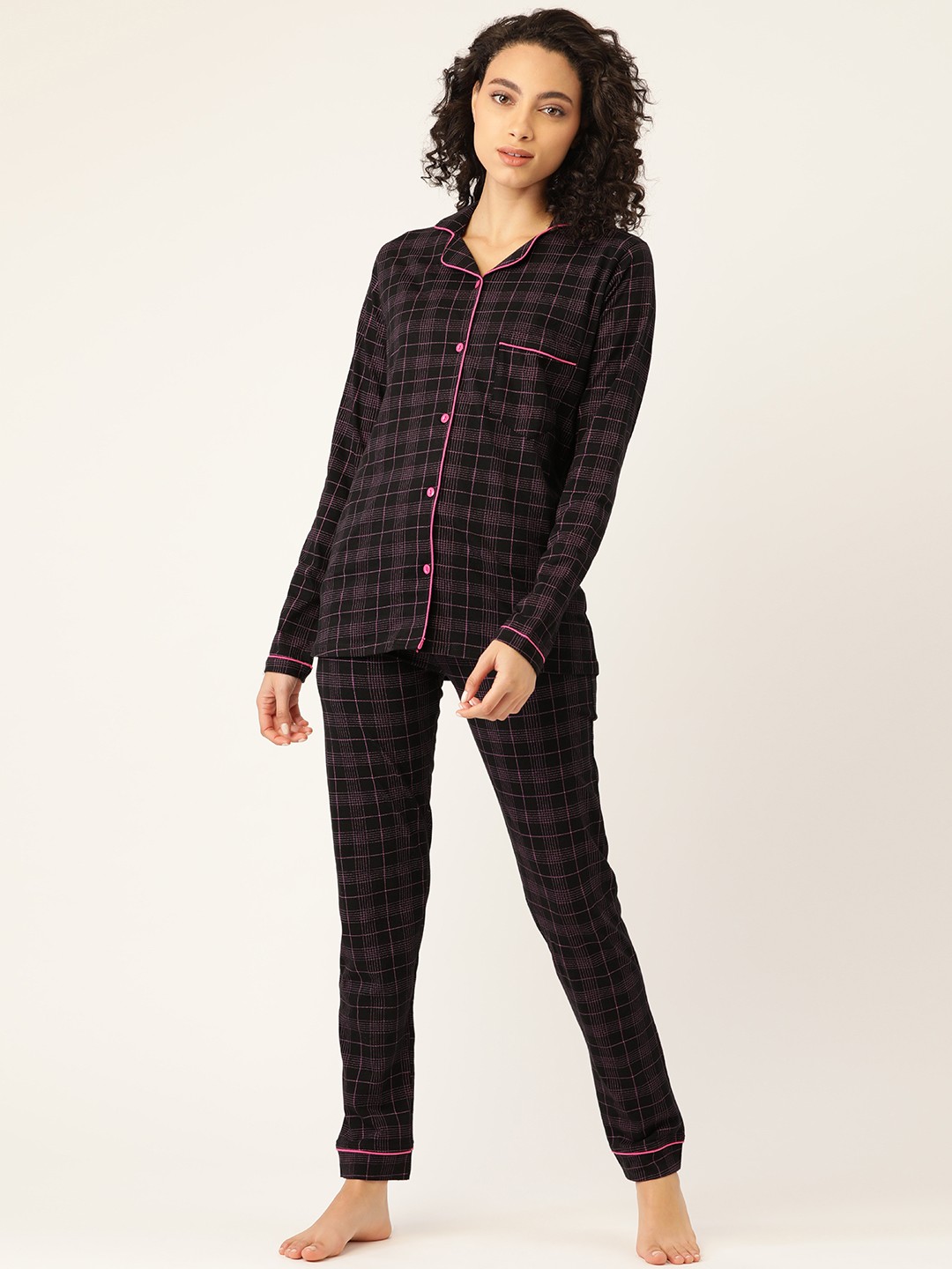 

MBeautiful Women Black & Pink Checked Night Suit