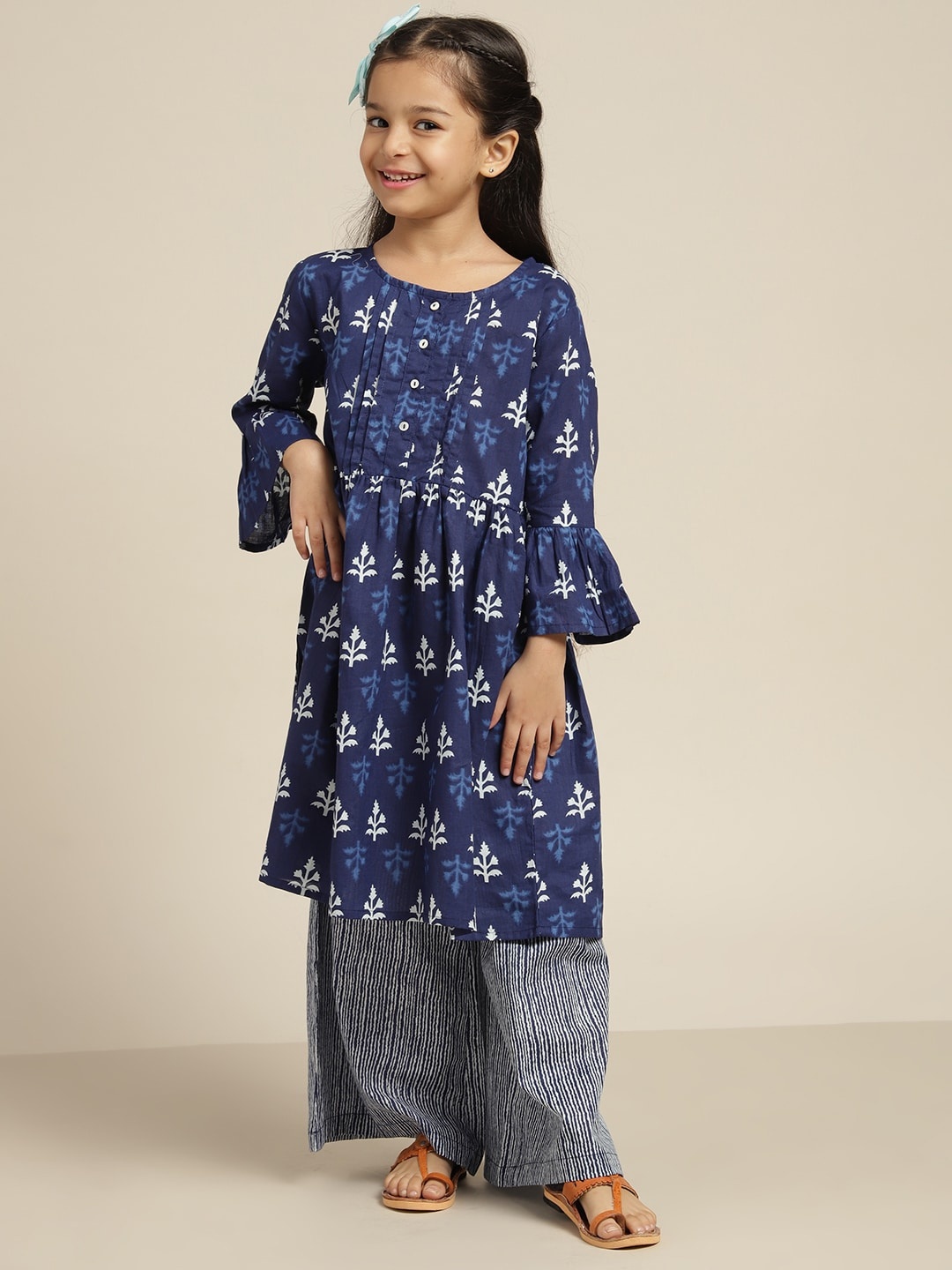 

Sangria Girls Navy Blue & White Ethnic Print Pure Cotton A-Line Kurta with Palazzos