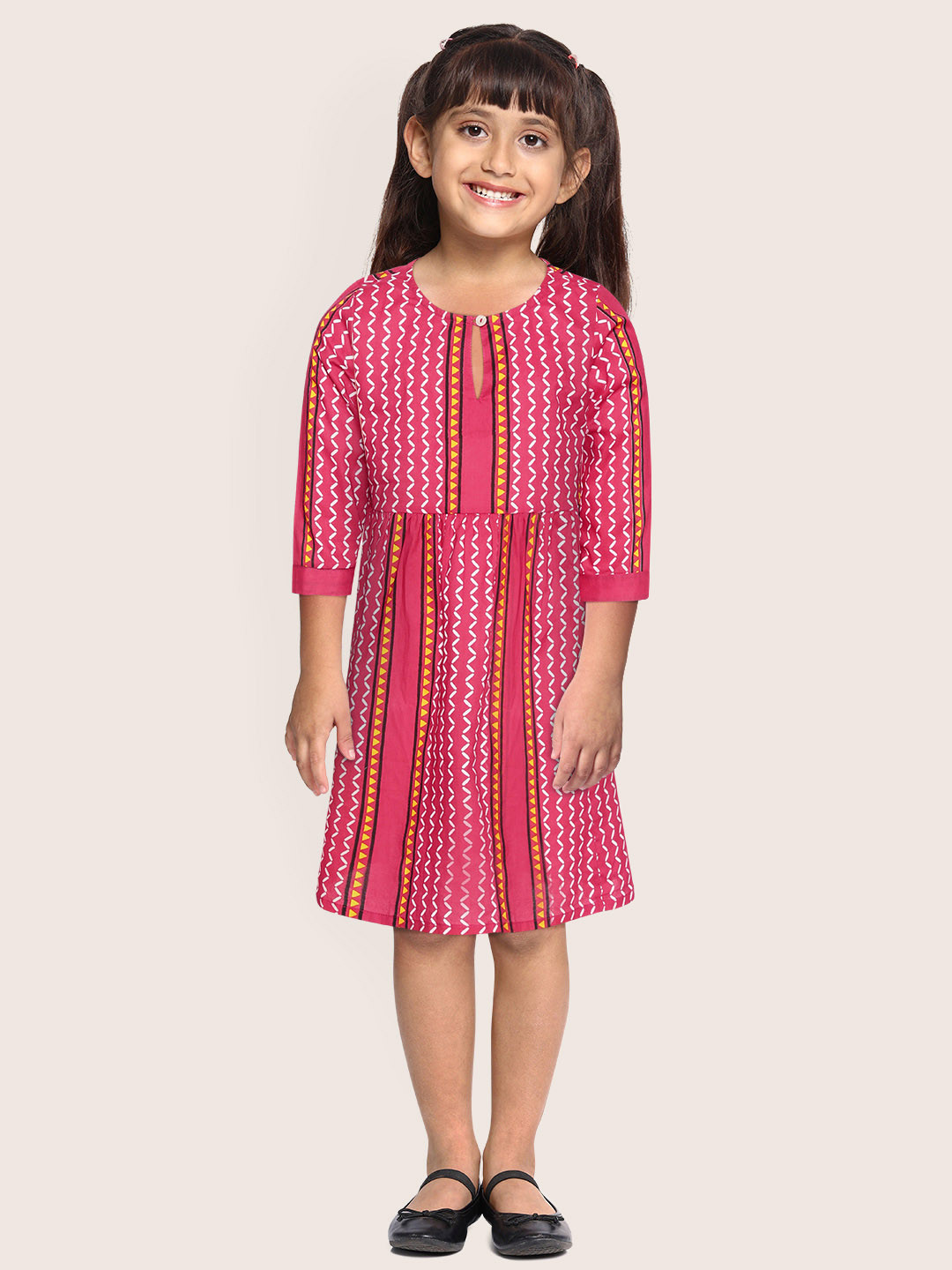 

Sangria Girls Pink & White Striped & Chevron Print Pure Cotton A-Line Dress