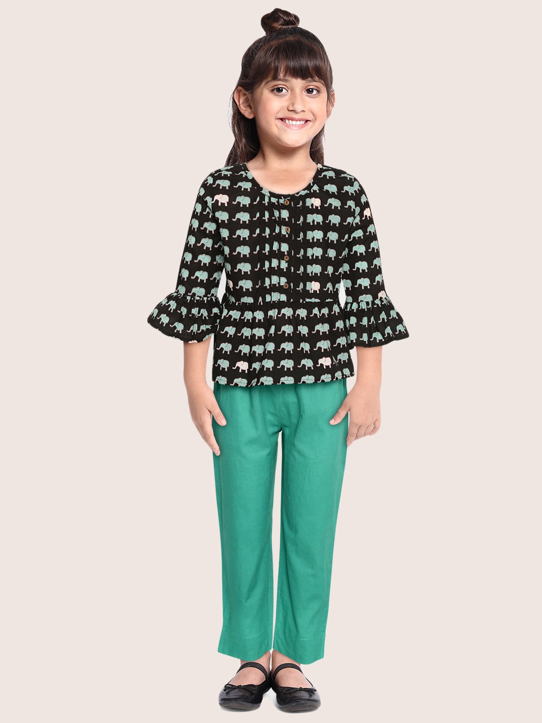 

Sangria Girls Black & Green Ethnic Motifs Print A-Line Top with Solid Trousers