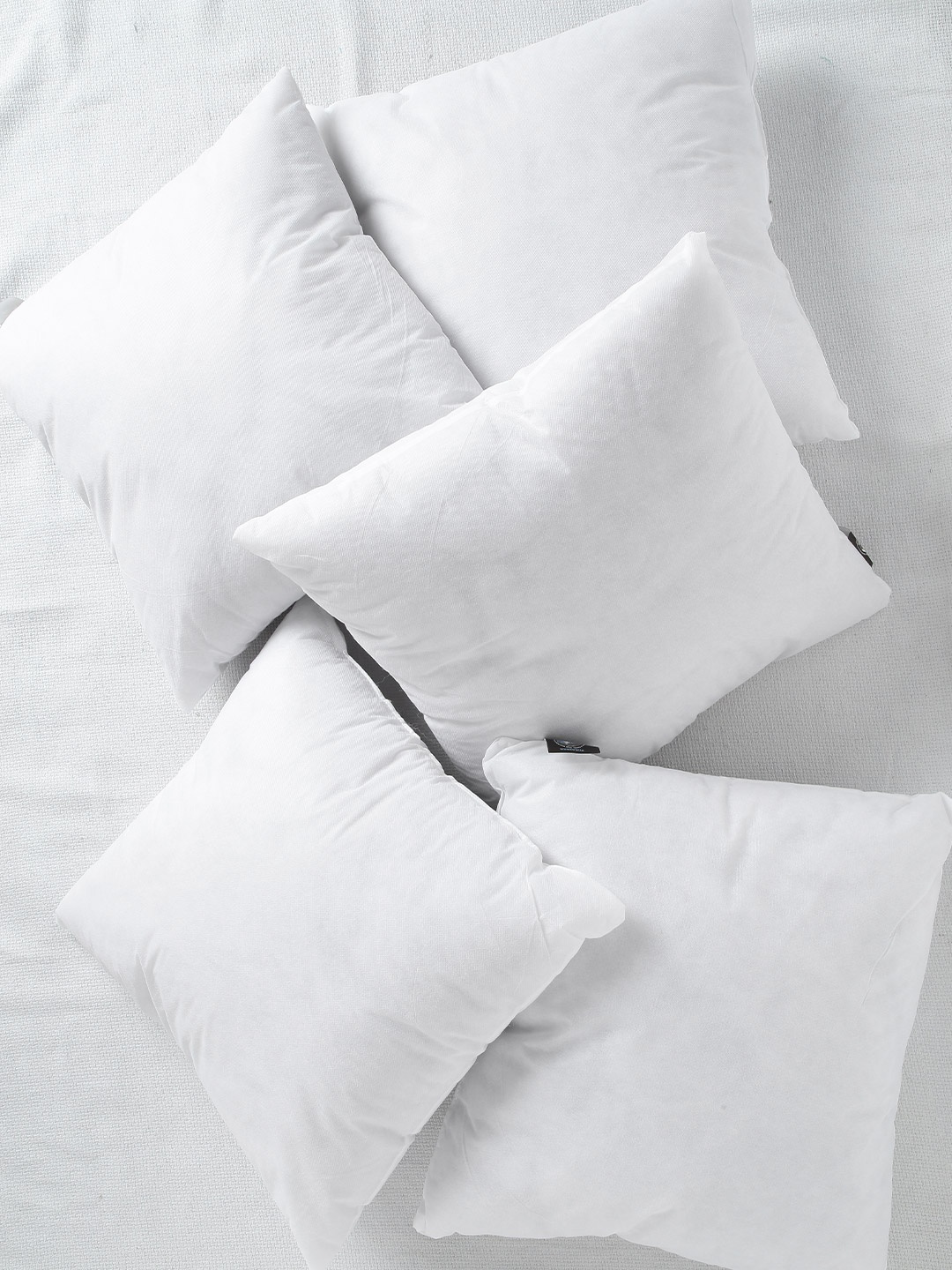 

SWHF White Set of 5 Fibre 16'' x 16'' Square Cushions