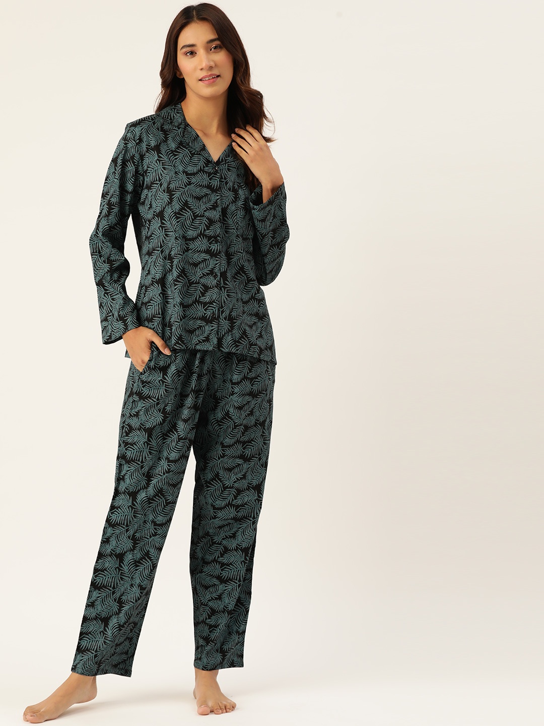 

Hancock Women Black & Blue Tropical Print Night suit