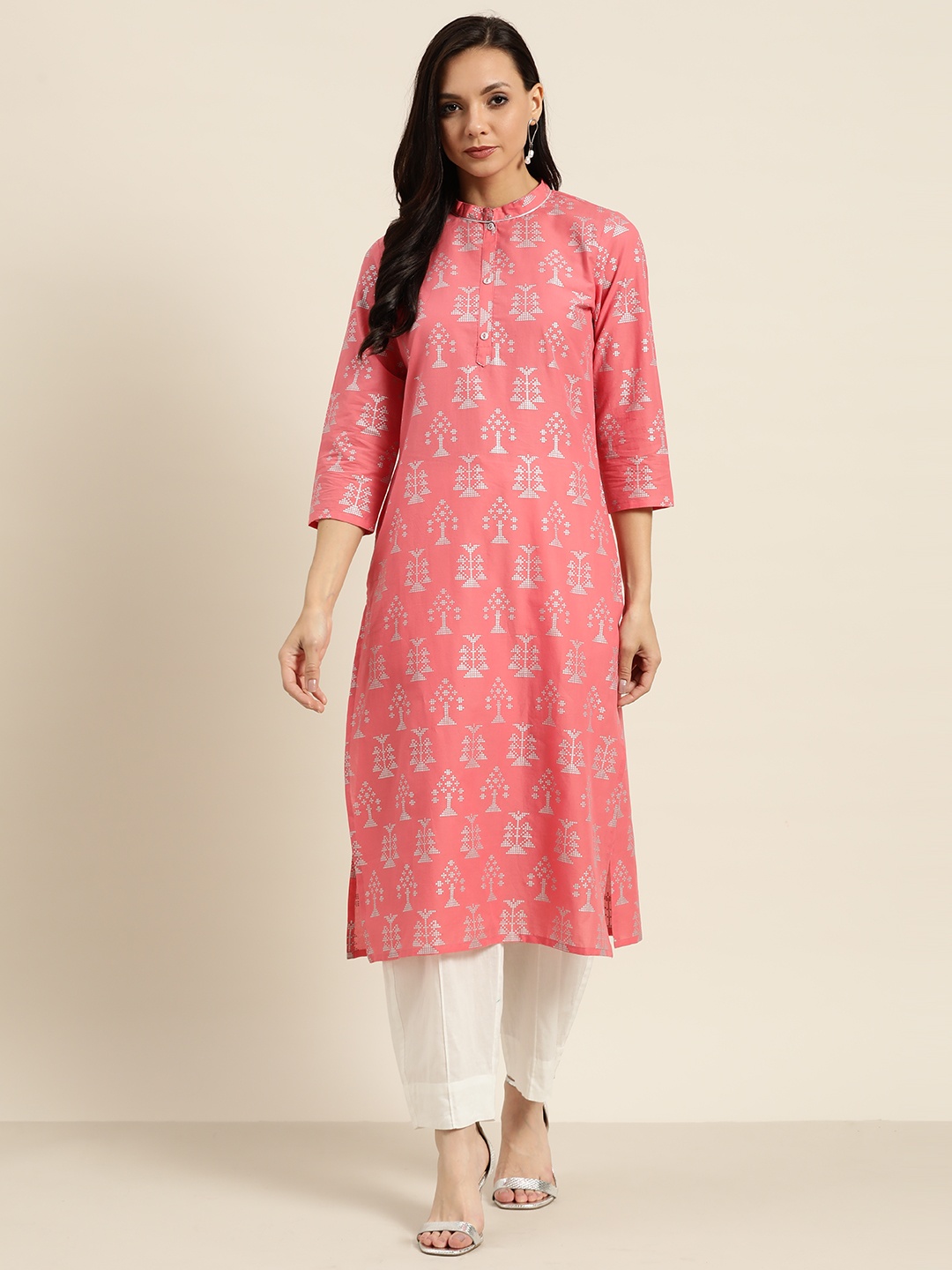 

Sangria Women Pink & Silver Pure Cotton Geometric Printed Straight Kurta