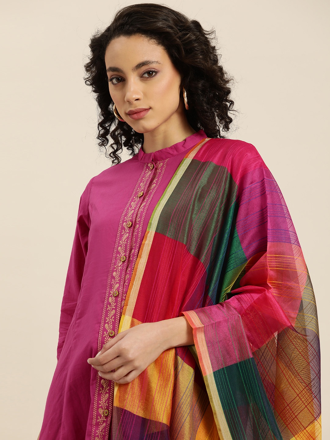 

Sangria Women Magenta Pure Cotton Solid Kurta with Palazzos