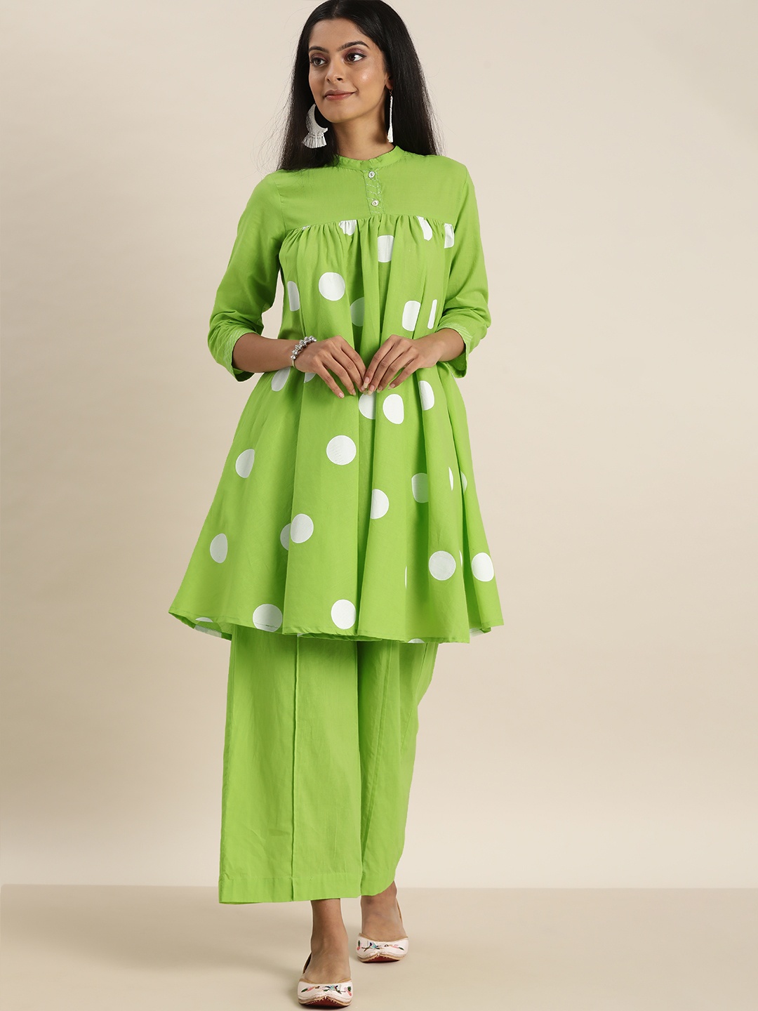 

Sangria Women Green & White Printed Pure Cotton Kurta Set