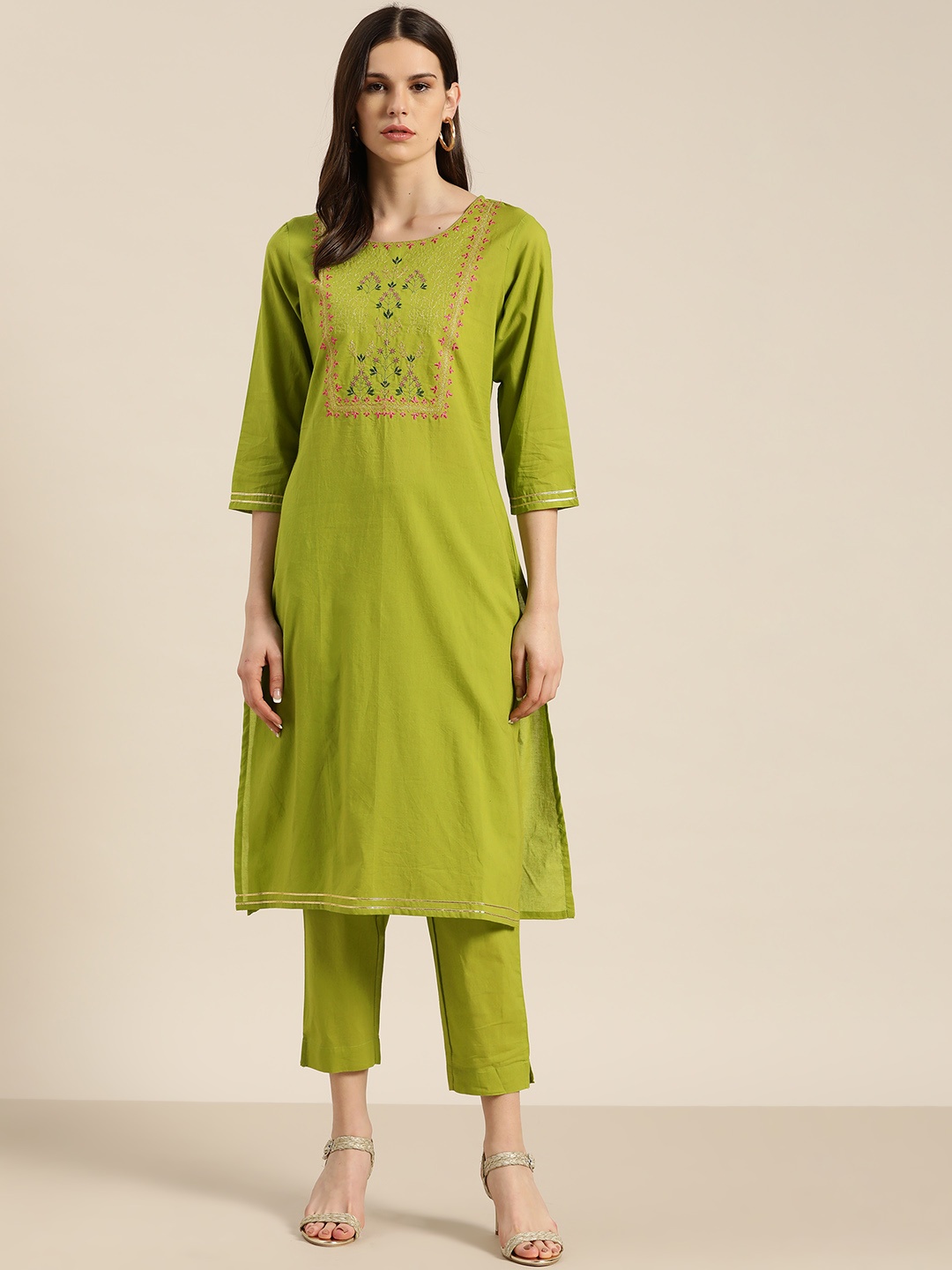 

Sangria Women Green Yoke Design Pure Cotton Kurta with Trousers