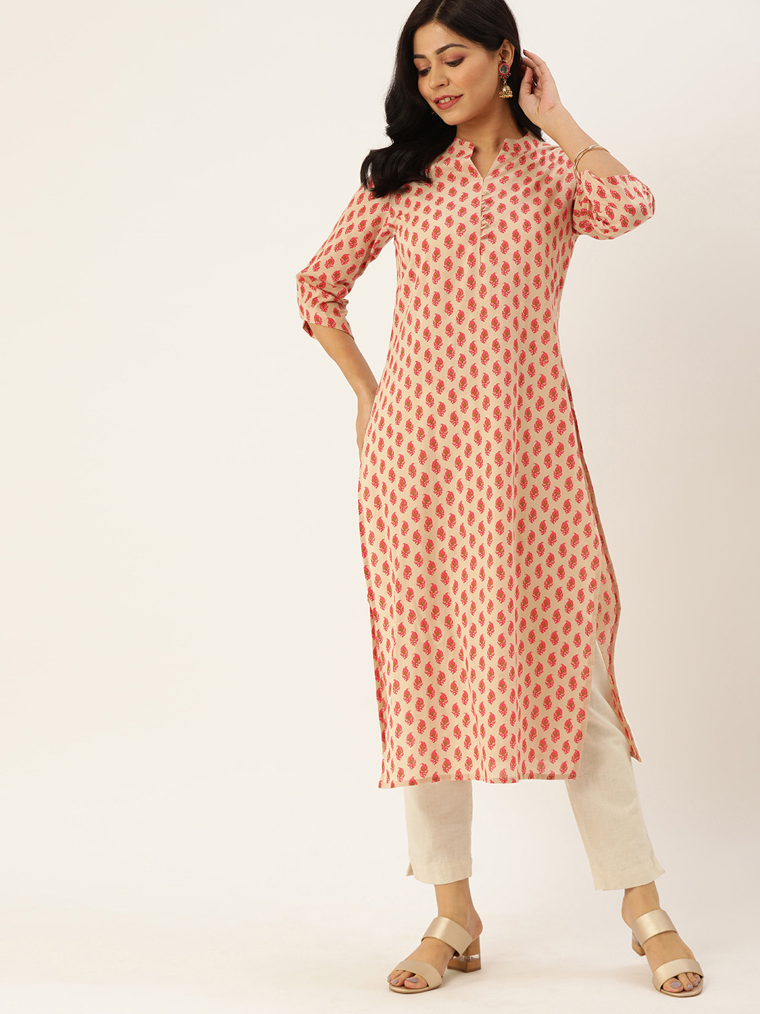 

Rajnandini Women Beige & Pink Printed Straight Kurta