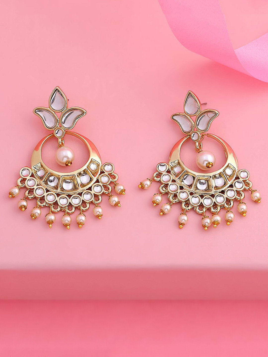 

Estele White & Gold-Plated Kundan Classic Chandbalis