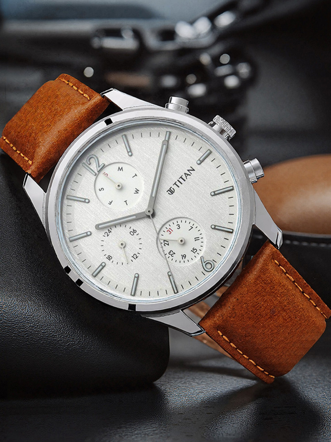 Titan Workwear Metropolitan Charm Multifunction Analog Wht Dial Watch For Men - Nt1805sl04