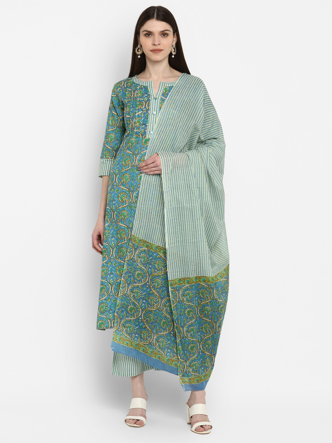

Vbuyz Women Blue Printed Kurta with Trousers & Dupatta