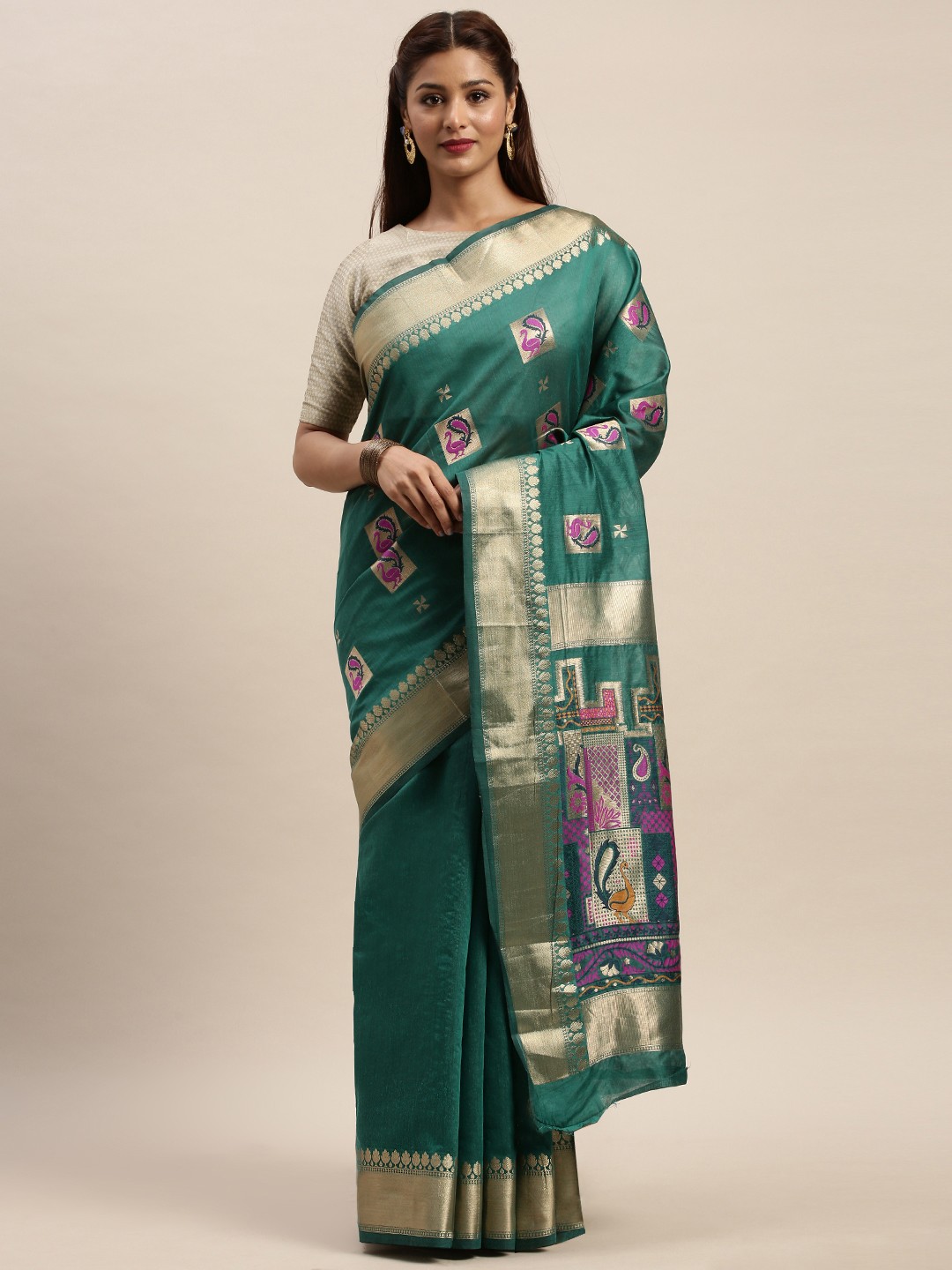 

SANGAM PRINTS Green Cotton Blend Woven Design Baluchari Saree