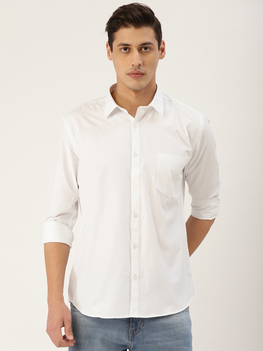 

Style Quotient Men White Solid Classic Casual Shirt