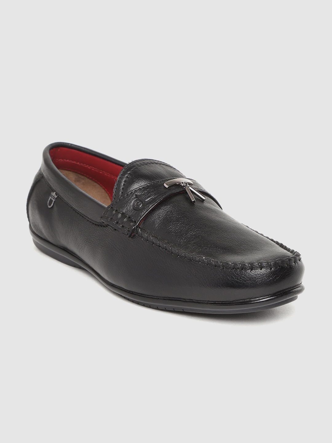 

CLOG LONDON Men Black Leather Solid Loafer with Metal Tasselled Detail