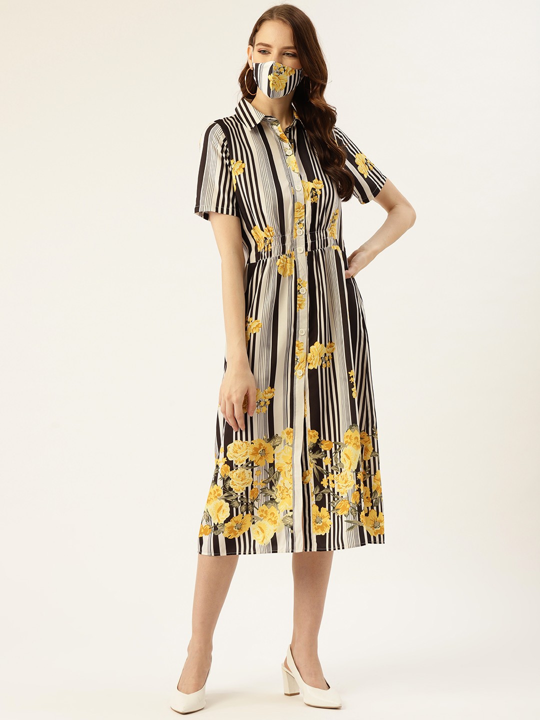 

DIVA WALK EXCLUSIVE Women Off-White Black Floral Printed A-Line Dress