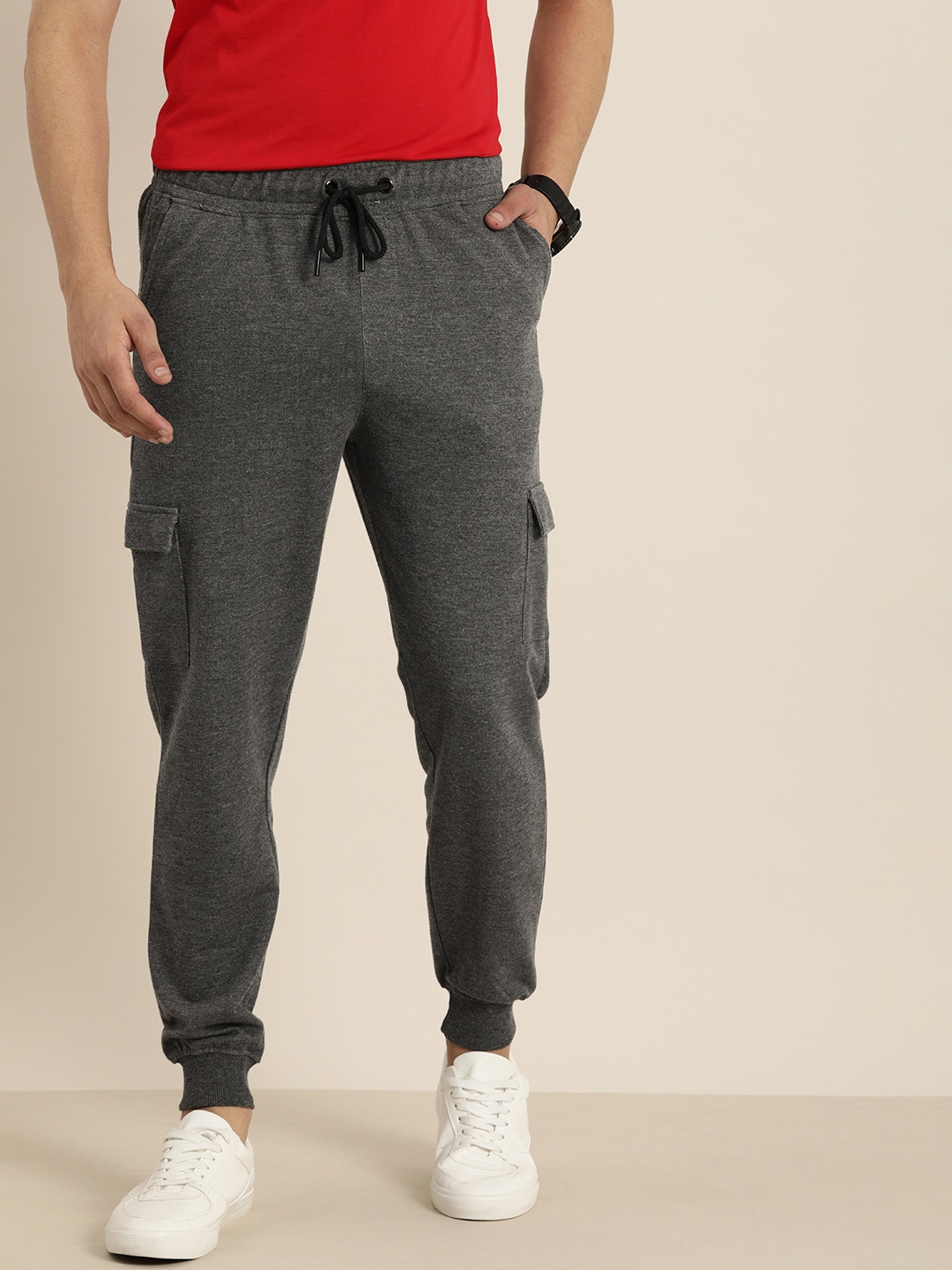

Invictus Indoor Men Charcoal Grey Melange Solid Straight Fit Joggers