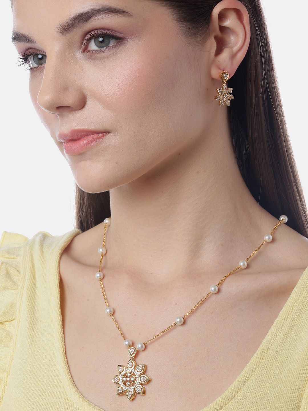 

Carlton London White Gold-Plated Stone-Studded & Beaded Jewellery Set