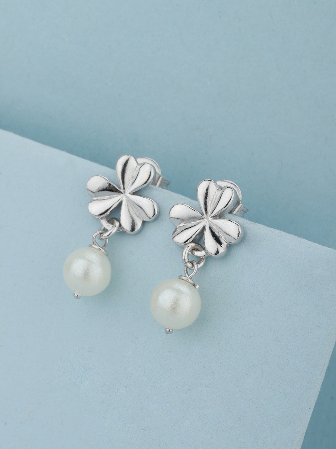 

Carlton London Silver & White Rhodium-Plated Beaded Floral Drop Earrings