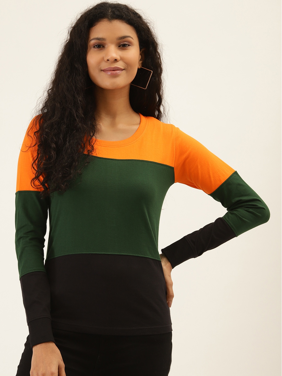 

The Dry State Women Green & Orange Colourblocked Round Neck T-shirt