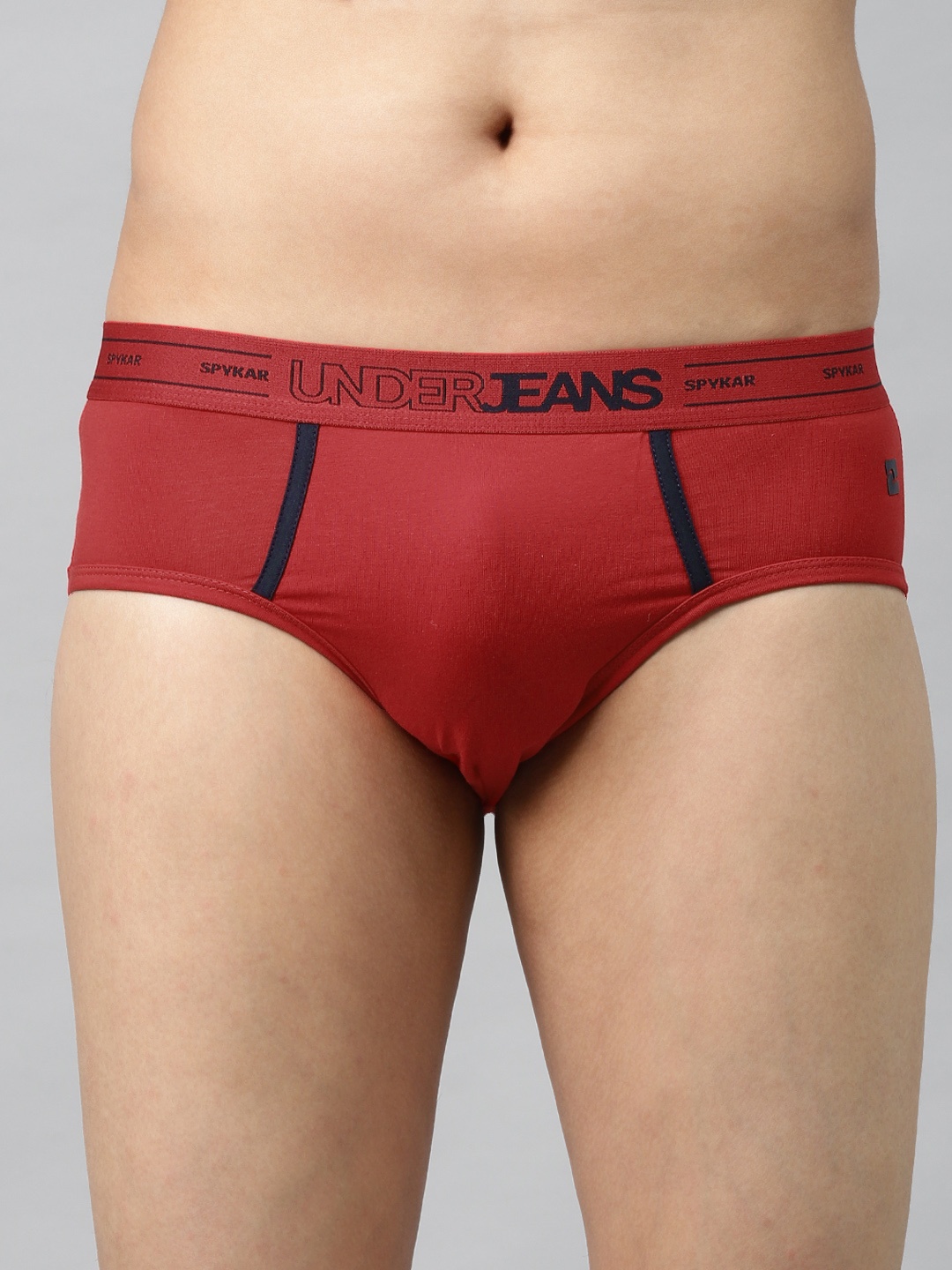 

UnderJeans by Spykar Men Red Solid Briefs 8907966422100