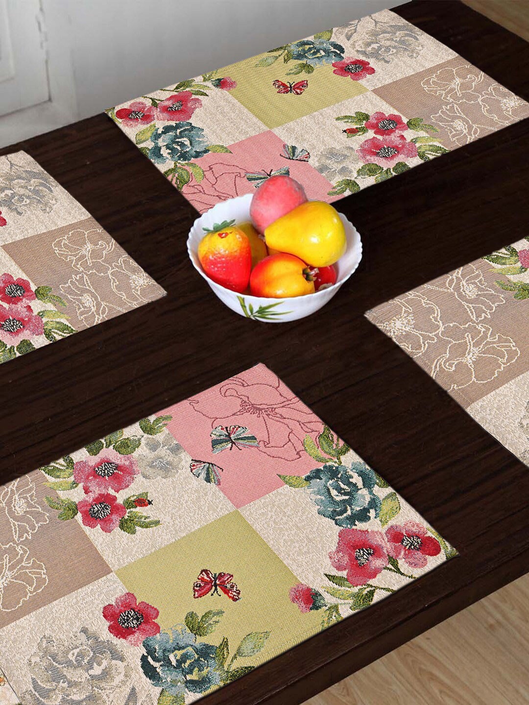 

AVI Living Set of 4 Multicoloured Spring Dining Table Mats, Multi