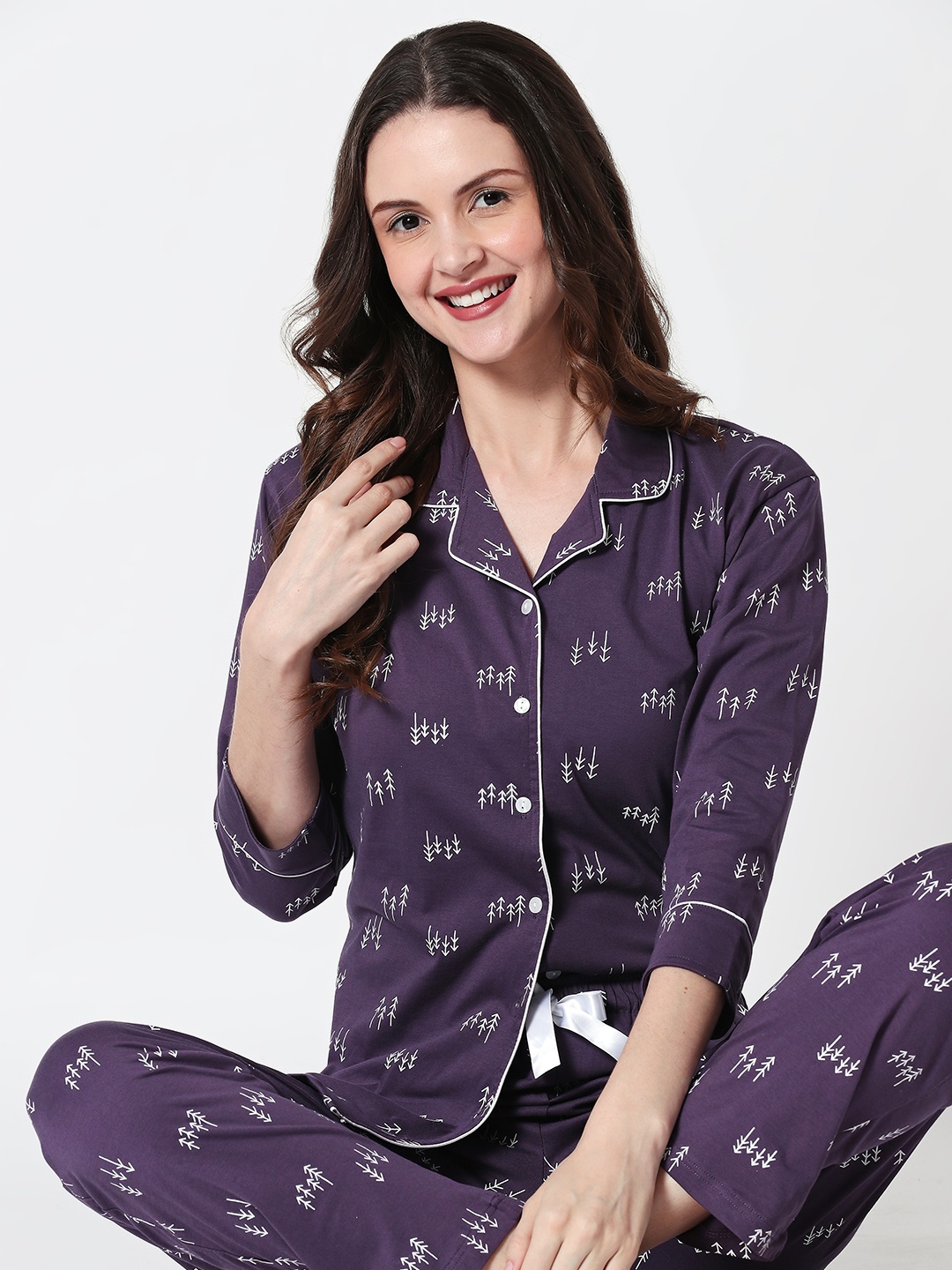 

Zeyo Women Purple Printed Night suit
