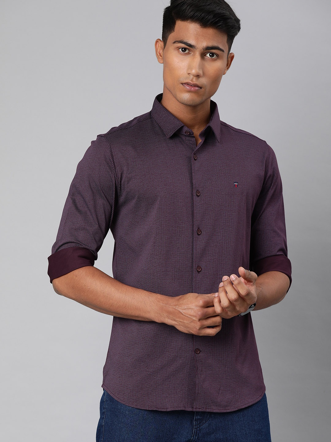 

Louis Philippe Sport Men Purple & Grey Slim Fit Checked Casual Shirt