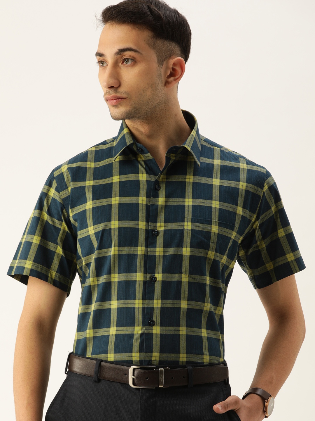 

Hancock Men Navy Blue & Beige Slim Fit Checked Formal Shirt